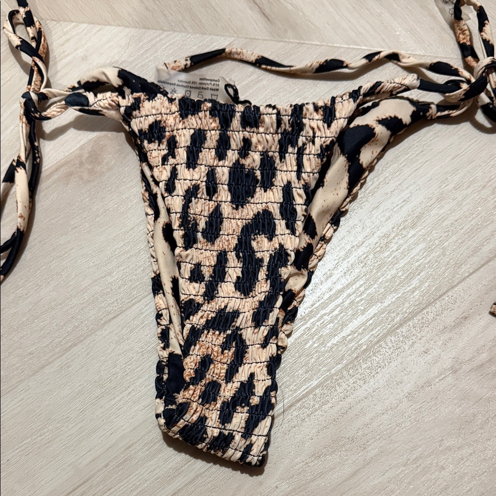 Reversible Leopard Print Smocked Triangle Bikini … - image 2